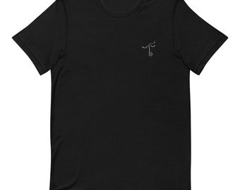 Feminine Face — Unisex T-Shirt