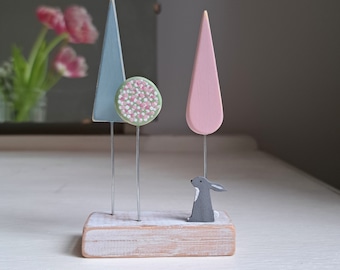 Pretty Wooden Gift, Spring Inspired Shelf Ornament