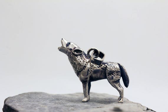 Howling Wolf Sterling Silver Mini Sculpture Pendant!    Etsy - 