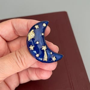 Crescent moon celestial brooch- Jupiter, Moon Shooting Star vintage blue enameled brooch - Whimsigoth jewelry - Celestial jewelry gifts