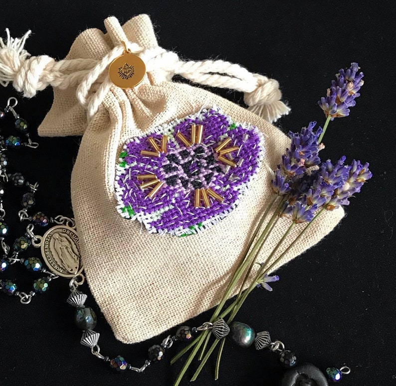Custom floral rosary pouch Linen rosary bag victorian style Etsy