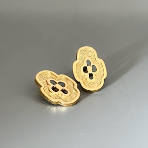 Monet clip earrings vintage - Vintage statement gold plated clip earrings - Collectors item