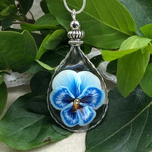 Pansy Pendant, Polymer Clay Pendant, Pansy Necklace, Unique Necklace, Unique pendant, Gift Ideas image 1