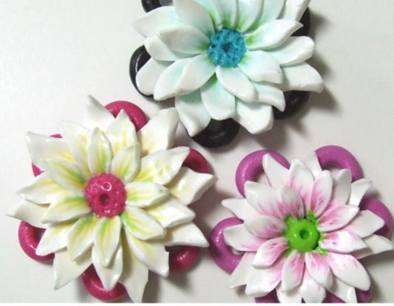 Daisy BeadTutorial, Polymer Clay Tutorial, PDF Tutorial, Bead Tutorial, Daisy Tutorial, Code : DBTut. image 1