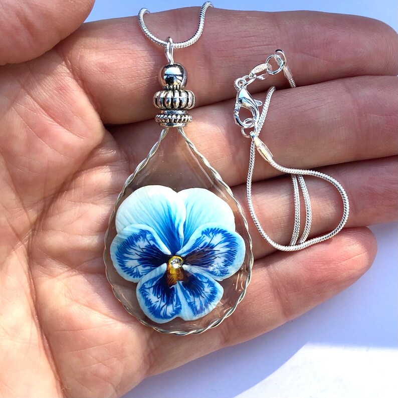 Pansy Pendant, Polymer Clay Pendant, Pansy Necklace, Unique Necklace, Unique pendant, Gift Ideas image 2