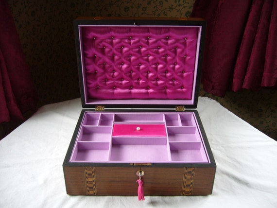 Antique Victorian Jewellery Box Walnut Tunbridge P