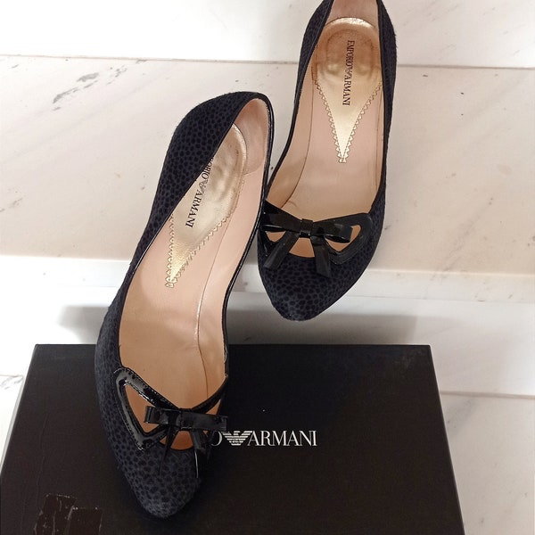 Y2K Emporio Armani black pony skin and leather pumps, statement shoes, made in Italy classic designer shoes, luxurious footwear shoes lovers