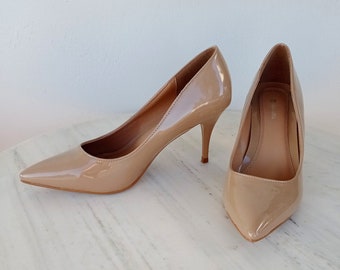 Nude wedding pumps - Etsy Nederland