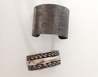 Vintage statement boho cuffs pair, 80s silver tone bracelets, unisex jewelry, fair condition.