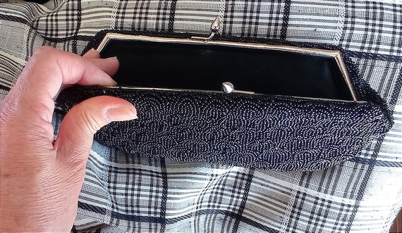 Vintage beaded statement black evening clutch, cl… - image 8