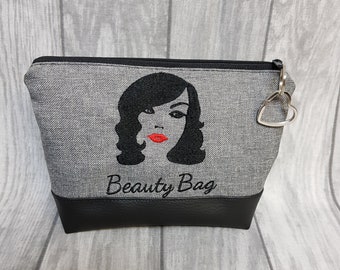 Kosmetiktasche Beauty Bag Schminktasche Utensilientasche Kleinigkeiten Tasche mit Anhänger