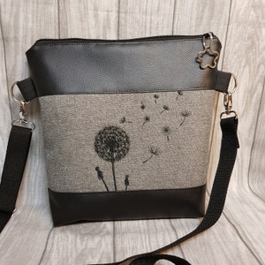 Handtasche Pusteblume grau Umhängetasche grau schwarz Tasche mit Anhänger Kunstleder Bild 7