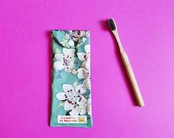 Toothbrush case cherry blossom patterns