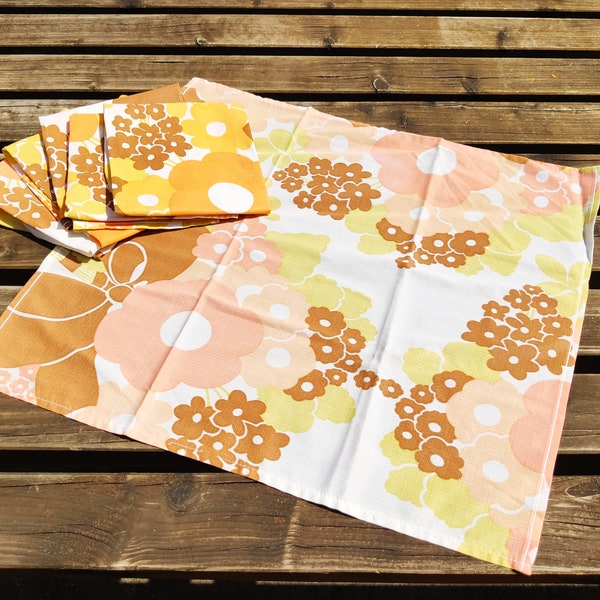 6 serviettes vintage fleuries orange roses