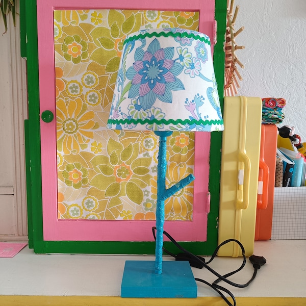 Lampe de chevet upcyclée bleue verte