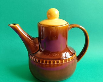 Vintage braune Teekanne