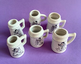 Set van 4 kleurrijke vintage glazen