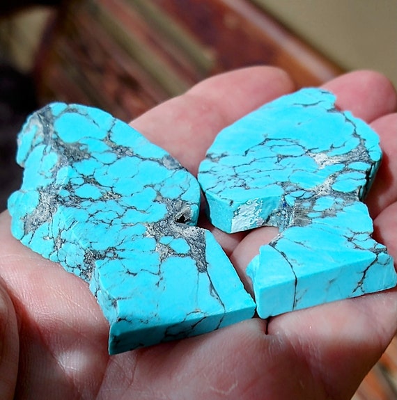 Arizona Sleeping Beauty Turquoise 152.6 Carat Natural Rough