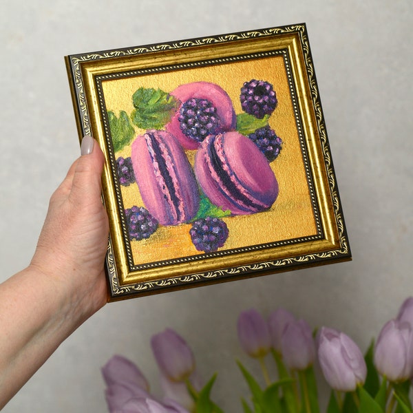 Peinture originale encadrée de macarons, petit art avec feuille d'or 15 x 15 cm par MilaludArt