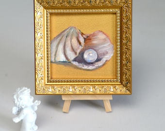 Pärla i snäckmålning: Original handmålad guldinramad konst (10x10 cm)