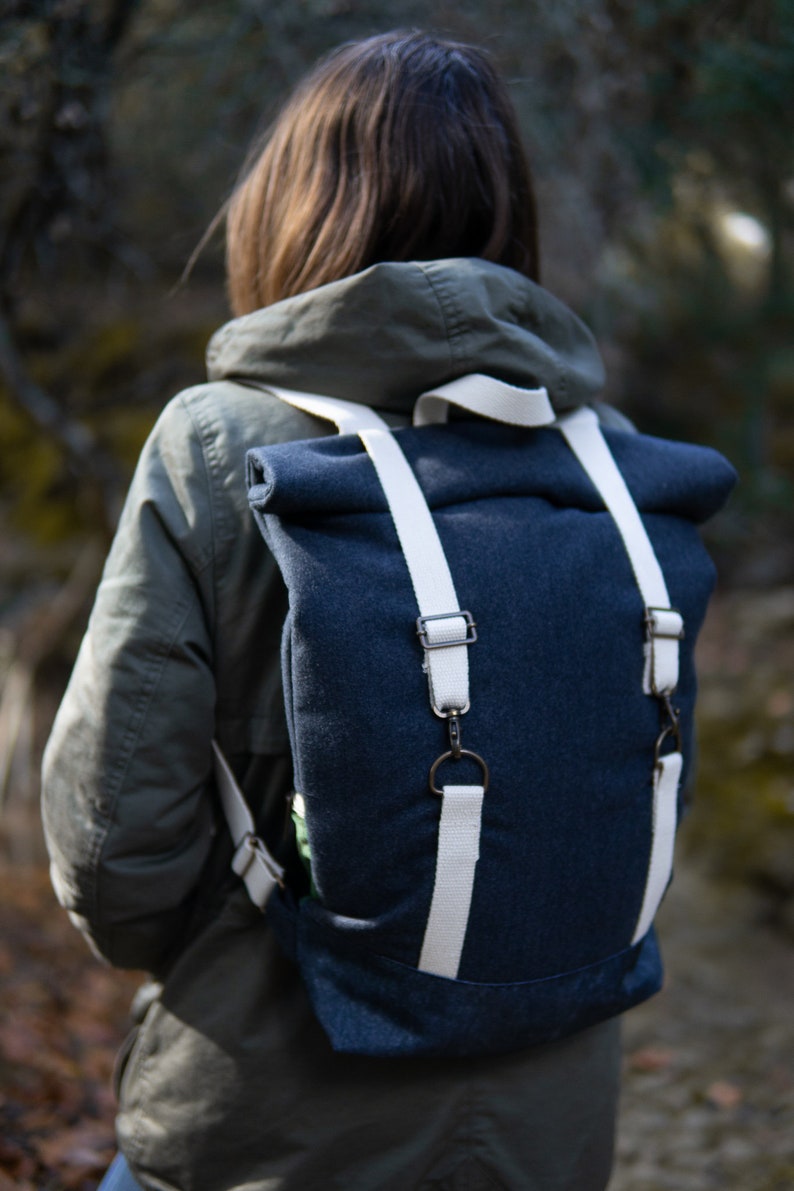 Wool backpack compressed in marengo grey