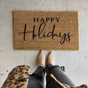 Happy Holidays | Welcome Mat | Front Porch Decor | Cute Doormat | Christmas Doormat | Christmas Decor | Holidays | Coir Doormat