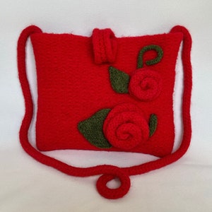 Handknitted Felted Wool Purse with Roses, Red Wool Handbag, Boho Shoulder Crossbody Bag, Floral Felted Wool Small Bag, Handmade Gift