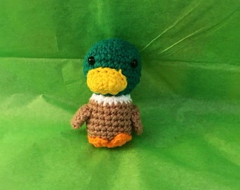 Miniaturowa kaczka krzyżówka robiona na szydełku / Kaczka krzyżówka / Amigurumi / Styl Kawaii / Pluszowa zabawka / Pluszowa zabawka Kawaii