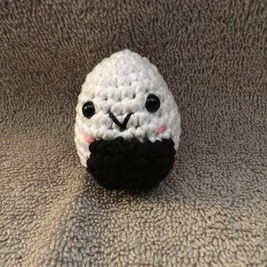 Mini Onigiro Sushi/Rice Ball/ Crochet Onigiro Sushi/Rice Ball/Amigurumi/Kawaii/Kawaii Onigiro Sushie/Rice Ball Plush/Plushie