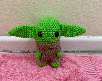 Baby Alien/ Baby Alien Stofftier/kleines gehäkeltes Stofftier/Amigurumi/ Kawaii Styled Stofftier/Plüsch/Plushie