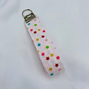 Key Fob Wristlet Keychain In White Multicolored Star Print