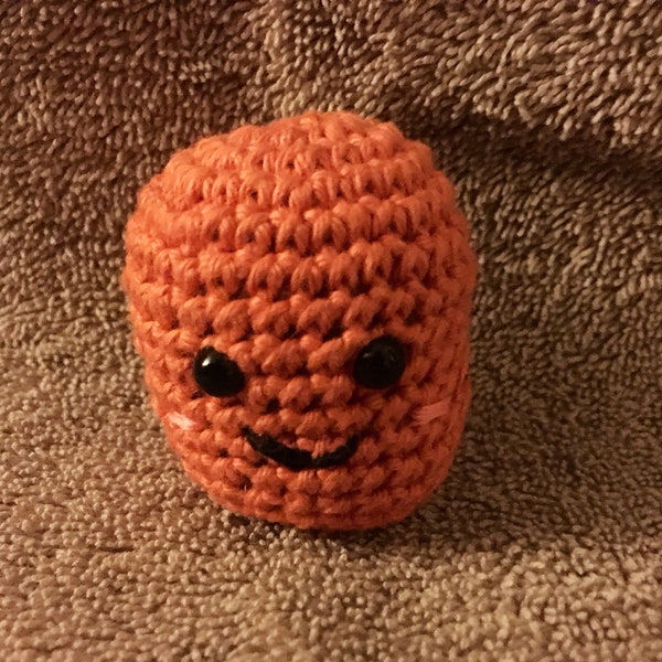 Sweet Potato/Mini Crocheted Sweet Potato/ Anigurumi/ Kawaii Styled Stuffed Toy/ Sweet Potato Plush/ Plushie