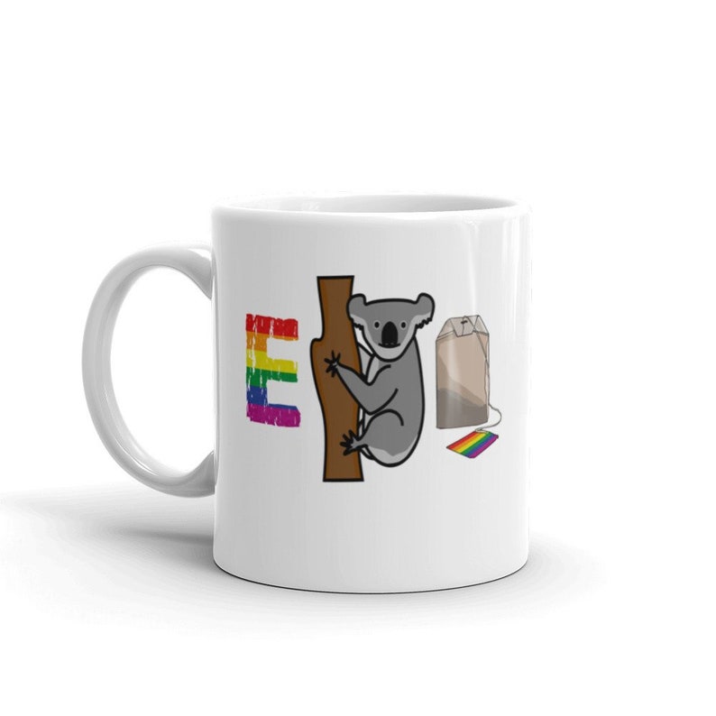 Do you want a coffee. Кружка кошка и мишка. Кружка Home and Style медведь. Coffee first Кружка енот в плаще магнит.