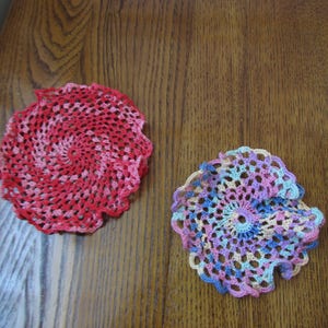 Red Variegated Colored Crochet Doily image 3