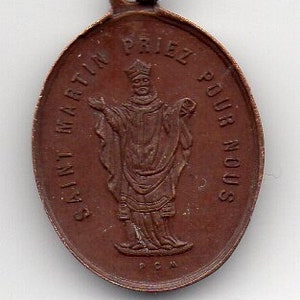 Vintage SAINT MARTIN Small Christianity Pendant Medal