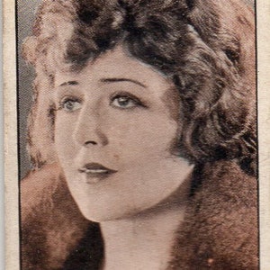 KATHERINE MACDONALD 1926 Gallaher Cinema Sterren #23 Sigaret Card