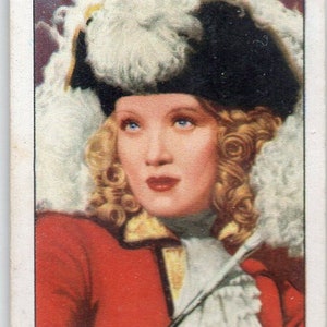 MARLENE DIETRICH 1935 Gallaher Portretten van beroemde sterren #28 sigarettenkaart