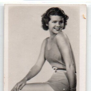BILLIE SEWARD 1937 Carreras Film Sterren #1 Sigaret Card