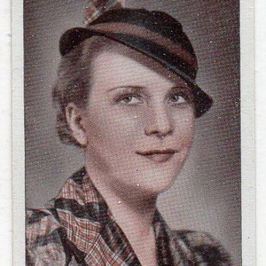 RENATE MULLER 1934 Ardath Beroemde FilmSterren #8 Sigarettenkaart