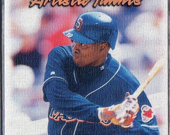 TONY GWYNN 1998 Fleer Ultra Artistic Talents #14 Baseball Card - San Diego Padres