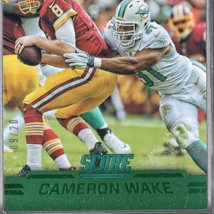 CAMERON WAKE 2016 Score Sack Attack #5 Green Parallel Football Card #/20 - Miami Dolphins