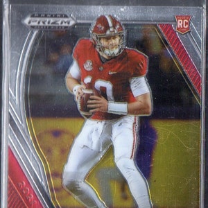 Tarjeta de fútbol MAC JONES RC 2021 Panini Prizm Draft Picks n.° 104 - New England Patriots