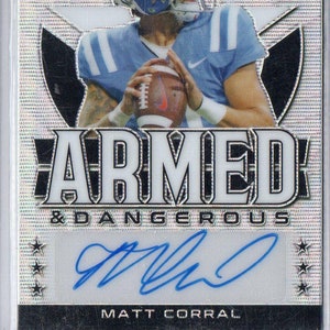 Tarjeta de fútbol con autógrafo Armed & Dangerous de Leaf Metal Draft 2022 de MATT CORRAL n.° 30 - Ole Miss Rebels