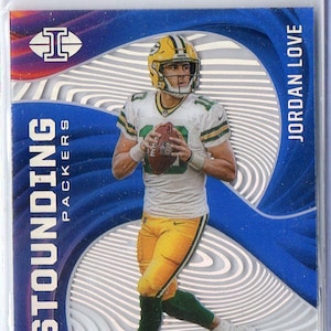 Tarjeta de fútbol con el asombroso zafiro paralelo de Panini Illusions JORDAN LOVE 2020 - Green Bay Packers