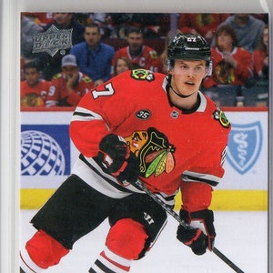 LUKAS REICHEL RC 2022 Upper Deck #235 hockeykaart - Chicago Blackhawks
