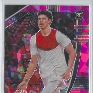 LaMELO BALL RC 2020 Panini Prizm #43 Tarjeta de baloncesto paralela Pink Ice Prizm - Charlotte Hornets