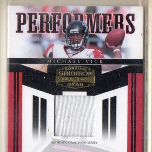 MICHAEL VICK 2006 Donruss Gridiron Gear Performers Game Jersey #47 Tarjeta de fútbol #/100 - Atlanta Falcons