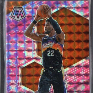 DEANDRE AYTON 2020 Panini Mosaik #199 Camo Pink Prizm Parallel Basketball Karte - Phoenix Suns