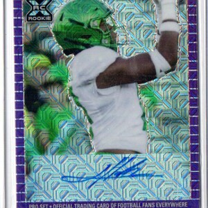 JEVON HOLLAND 2021 Leaf Autograph Football Card #/25 - Miami Dolphins