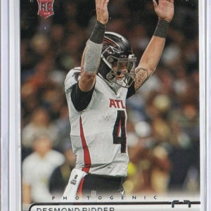 DESMOND RIDDER 2022 Panini Chronicles Fotogenieke #35 voetbalkaart - Atlanta Falcons